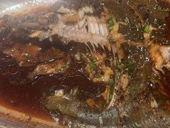 -八府香鸭·啫啫煲(华山路店)