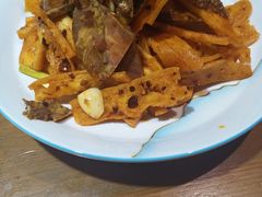 牛肉拌锅盔-小杨烤肉·陕西烧烤·陕西地方菜(龙首店)