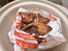 -郑猛记石岐鸽主题餐厅(长江店)