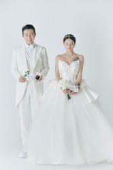 -上花轿婚纱摄影