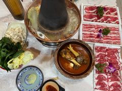 -羊家胡同·龙虾烧烤火锅(龙汇路店)