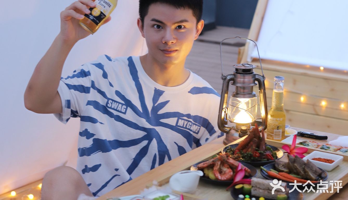 颜值爆炸!厦门首家无边泳池星空帐篷烧烤！