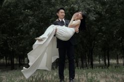 -二十一世纪婚纱摄影(省府前街店)