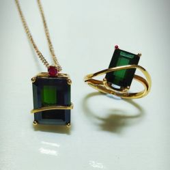 -莲七珠宝(西万达店)