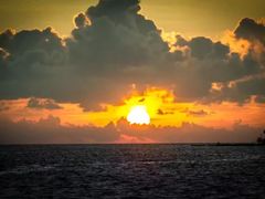 -中央格兰德岛温泉度假酒店 - 全包