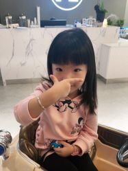 -PE SALON