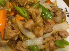 -关东情铁锅炖(迎春大街店)