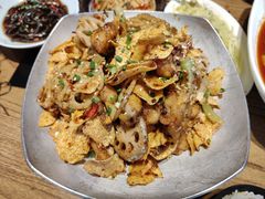 干锅牛蛙-川流不息(北蔡休闲广场店)