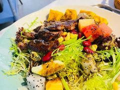 减脂越式牛排蔬果沙拉-花样西贡·蜜越餐厅·法式越南料理(水晶城店)