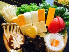 -湊湊火锅·茶憩(新中关购物中心店)