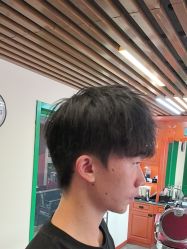 -米娜男士新国潮理发馆