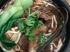 -李先生牛肉面大王(上海站南广场店)