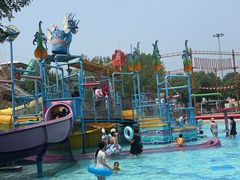 -欢乐水魔方水世界
