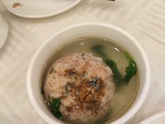 蟹粉狮子头-怡园饭店-餐厅(四望亭店)