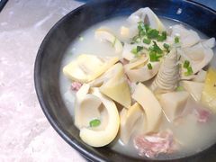 咸笃鲜-新白鹿餐厅(金鹰新街口店)