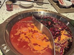 -红九格老火锅(三峡广场店)
