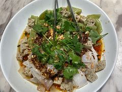 招牌香辣凉皮-掌柜的店·河南菜(新天地店)