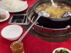 -花苑美食横琴生蚝火锅(拱北粤华路店)