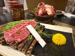 -山川小町·极番烧肉(新地假日广场店)
