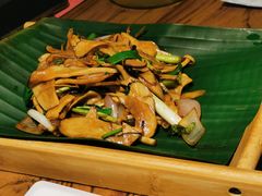 包烧野生菌-茶花妹子云南餐厅(北大店)
