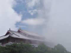 -峨嵋山金顶