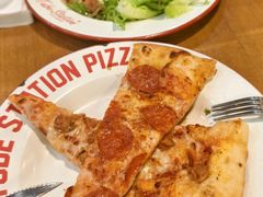 -Tube station站点比萨(王府井百货店)