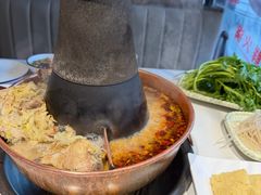-老蜀铜火锅·酸菜脊骨·麻辣羊蝎子(热闹路店)