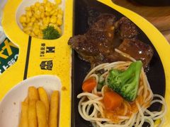-豪客来牛排(天阳D32店)