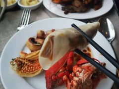 -东方红海鲜百汇(国际大厦店)