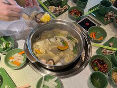 -润园四季椰子鸡火锅(海上世界店)