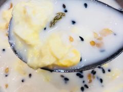 -白翔甜食店