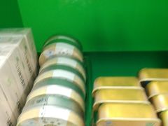 -全家便利店(虹桥路四店)