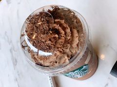 -星巴克臻选(深圳龙华红山天虹店)