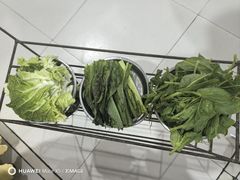 -姚记抚仙湖石锅鱼庄