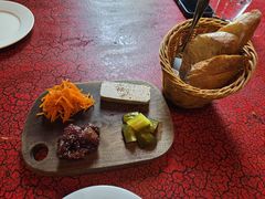 -羽深肉铺 Steak & Wine