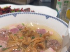 -新天明砂锅鱼头煲