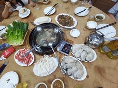 -濠轩阁特色生蚝火锅(水湾路店)