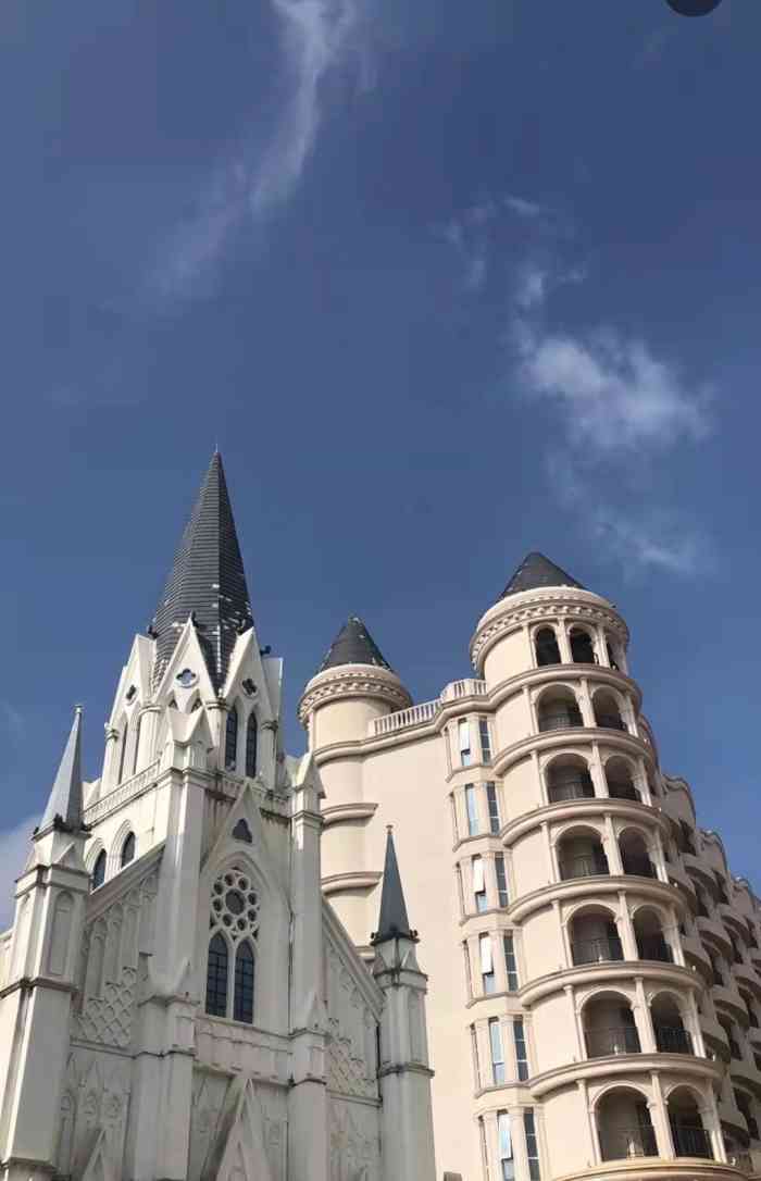 小东海吉庆广场-"小东海吉庆广场是美女帅哥拍照的好地方,欧.