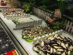 -釜御山海鲜烤肉火锅自助(新城市中心店)