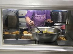 -咱家王新国把子肉(县东巷店)