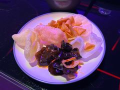 -唯爱KTV聚会餐厅(仙林东城汇店)