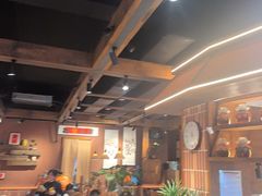 -巴卤社老火锅(财富店)