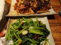 -滇香肴·云南菜蒸汽石锅鱼(云南北路店)
