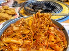 炒年糕-姜虎东白丁烤肉(恒隆广场店)