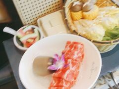 -鲜念蒸汽石锅鱼(红山6979店)