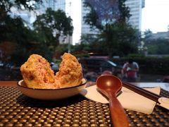 咸蛋黄狮子头-十面春风·江南面馆(崇宁路店)