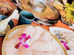 -谭鸭血老火锅(漳州路店)