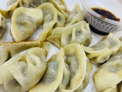 -江城燕子大排档(江汉路步行街店)