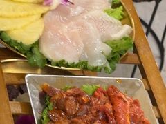 -老渔家白族·石板烧·野生菌火锅(古城中心店)