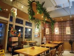 -必胜客(WOW昙华林店)